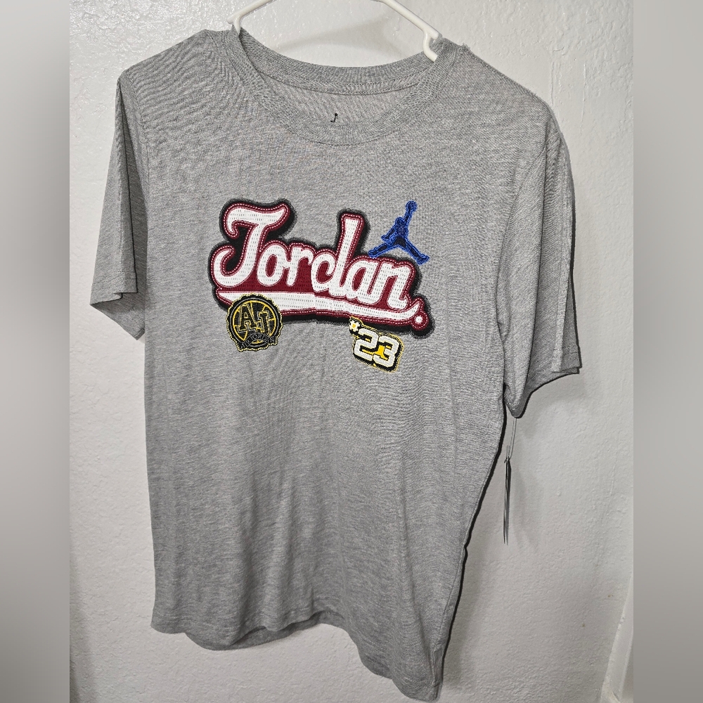 NWT Jordan Youth XL shirt